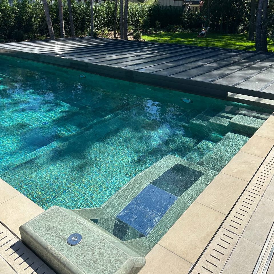 Private pool